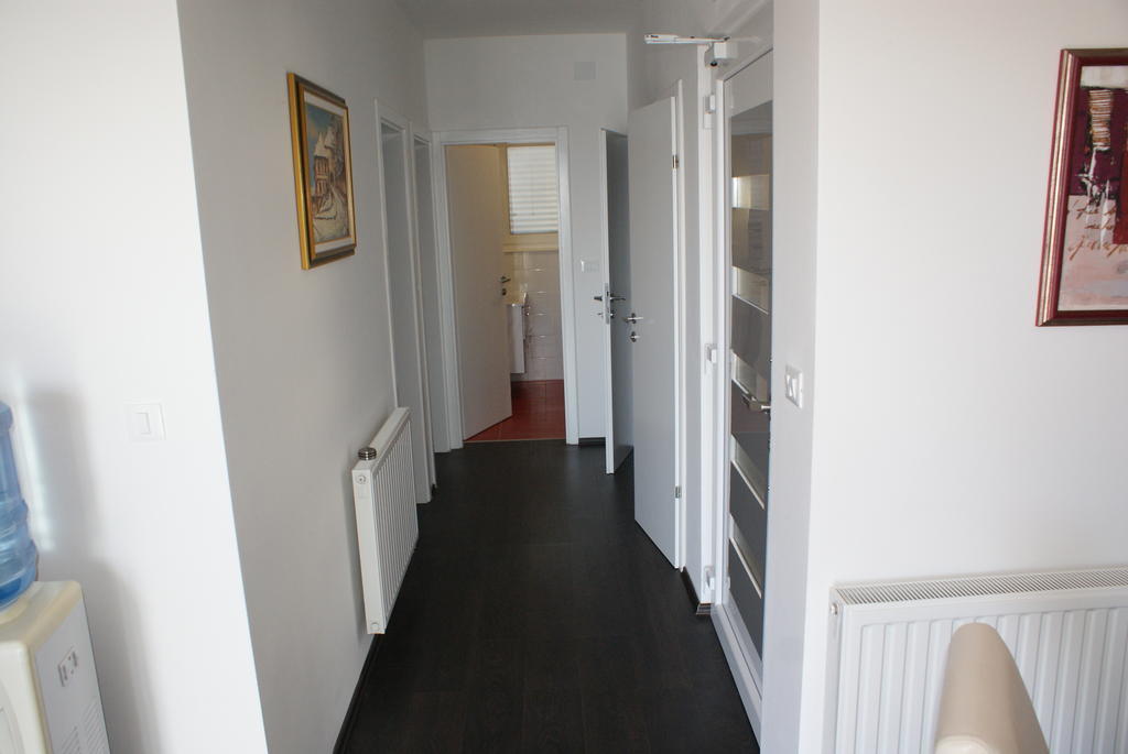 Apartmani Gavran Sevid Cameră foto